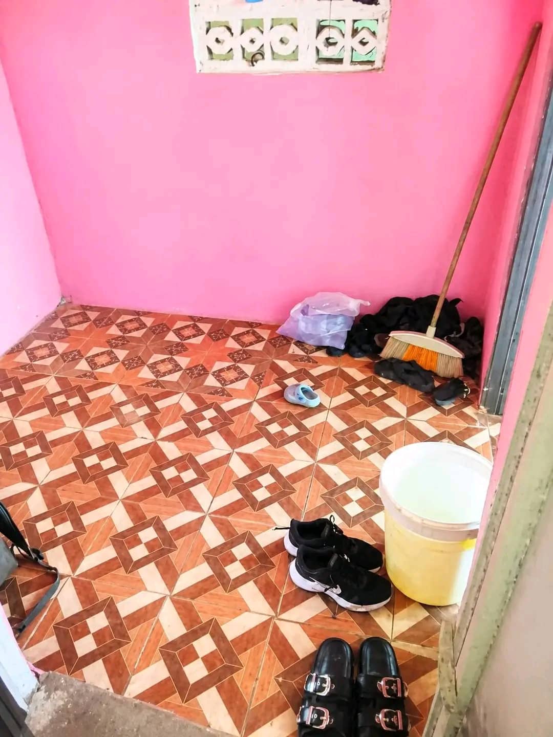 One Bedroom, One Bathroom