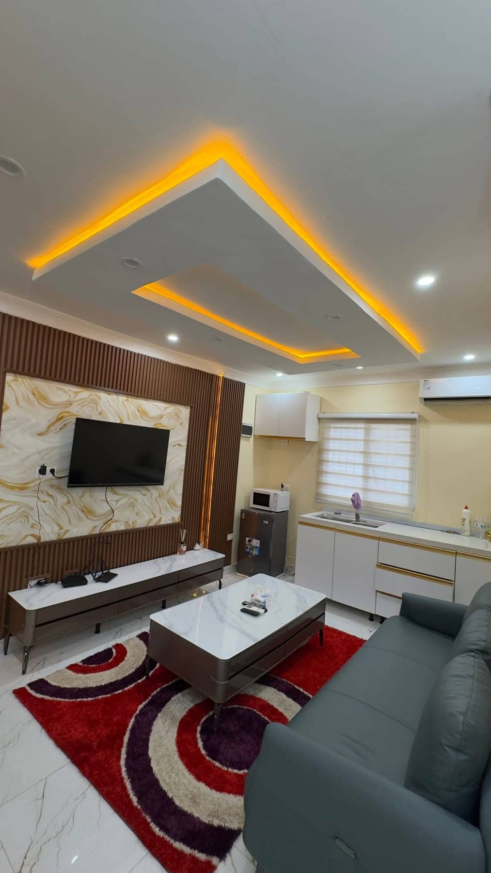 Air BNB one bedroom apartment with in Paynesville Boulevard