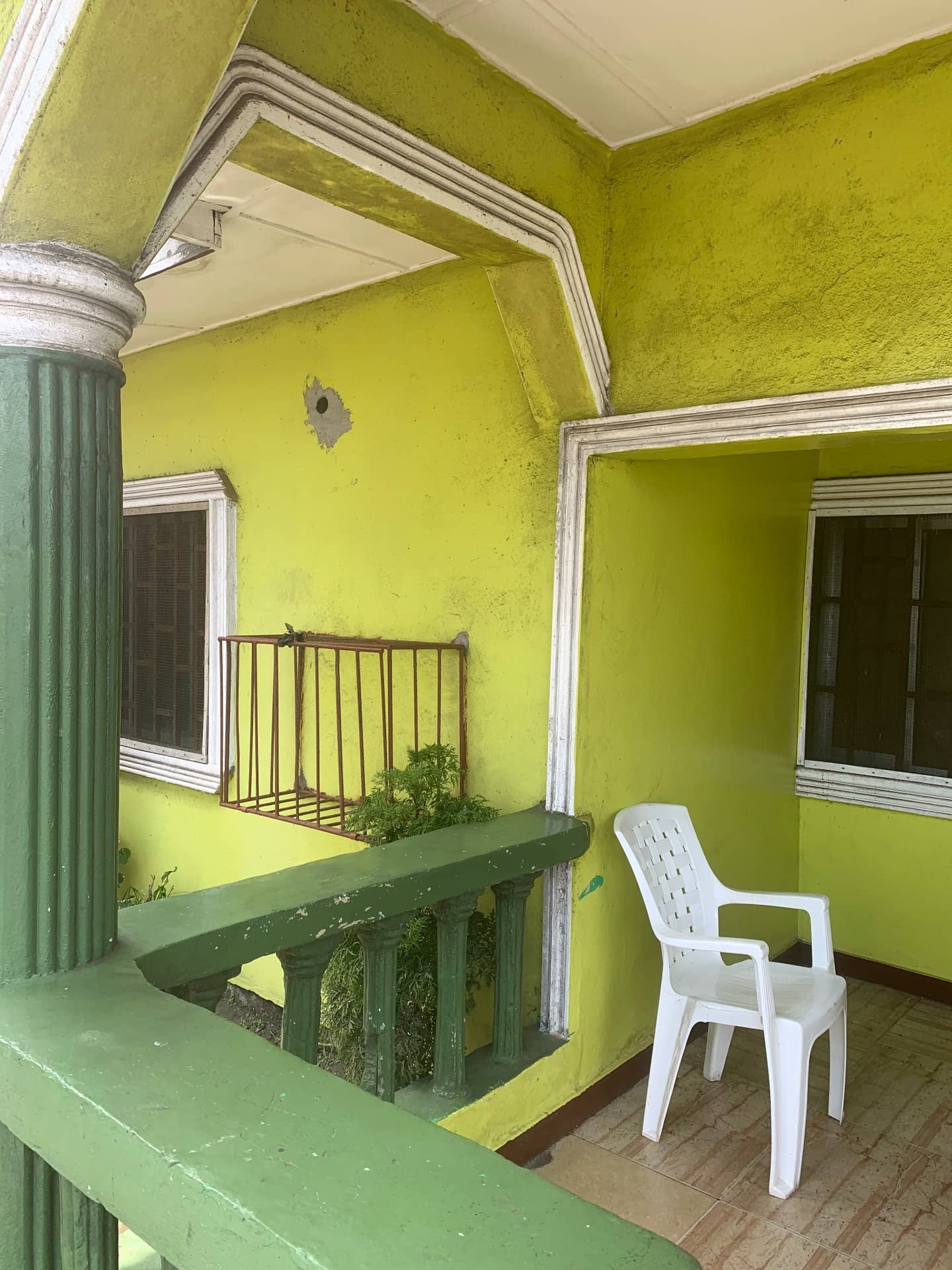 2 bedroom apartment with in Paynesville Highway gas stations