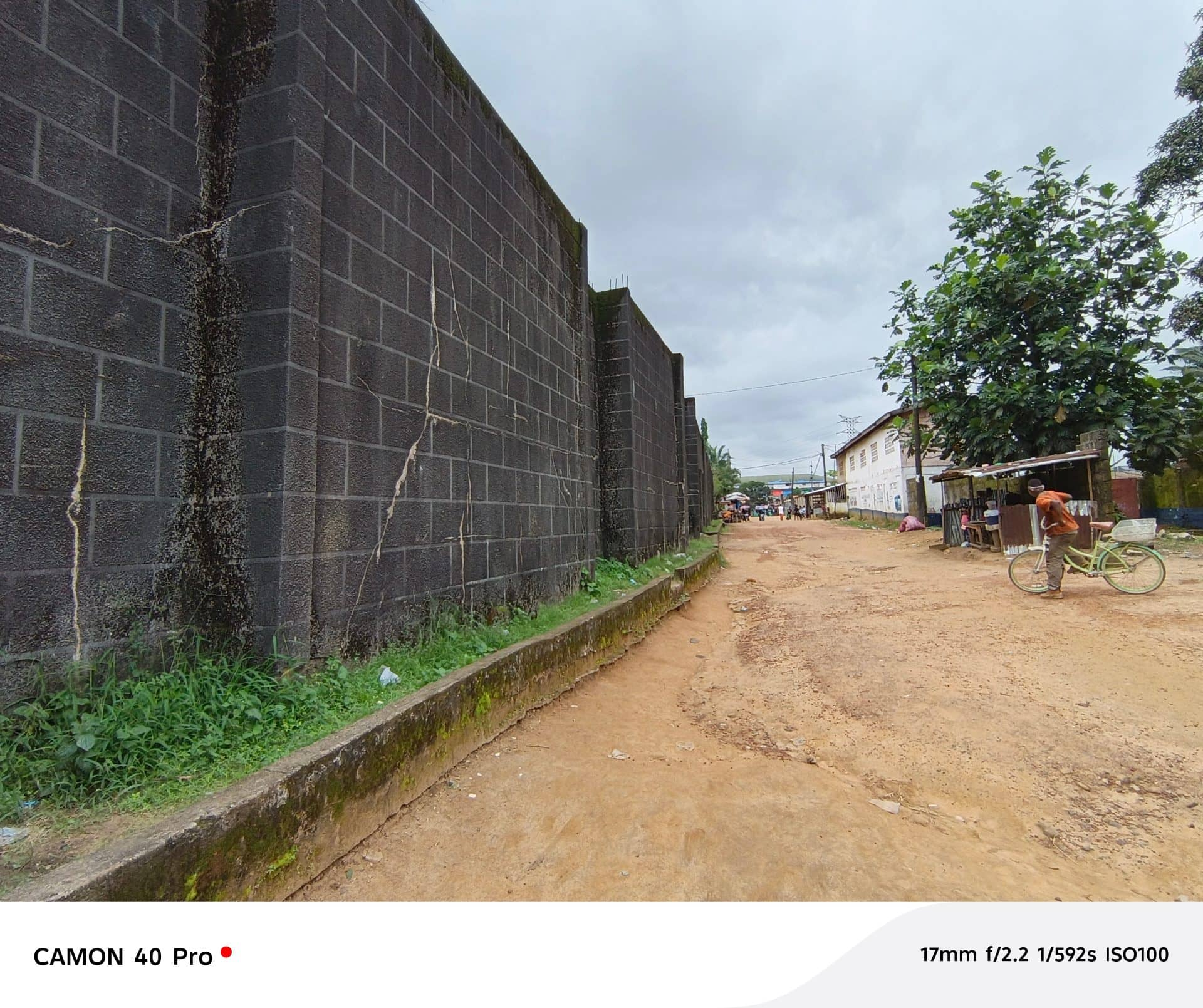 7 BEDROOMS MANSION FOR SALE ON 1 ACRE OF LAND