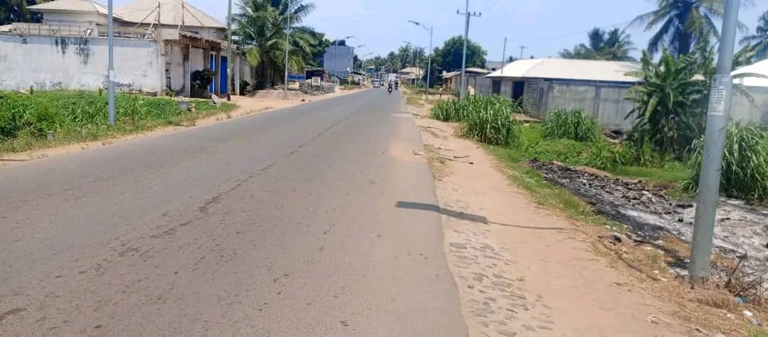 1 LOT OF FRONT VIEW LAND FOR SALE IN DUPORT ROAD ZUBAH TOWN
