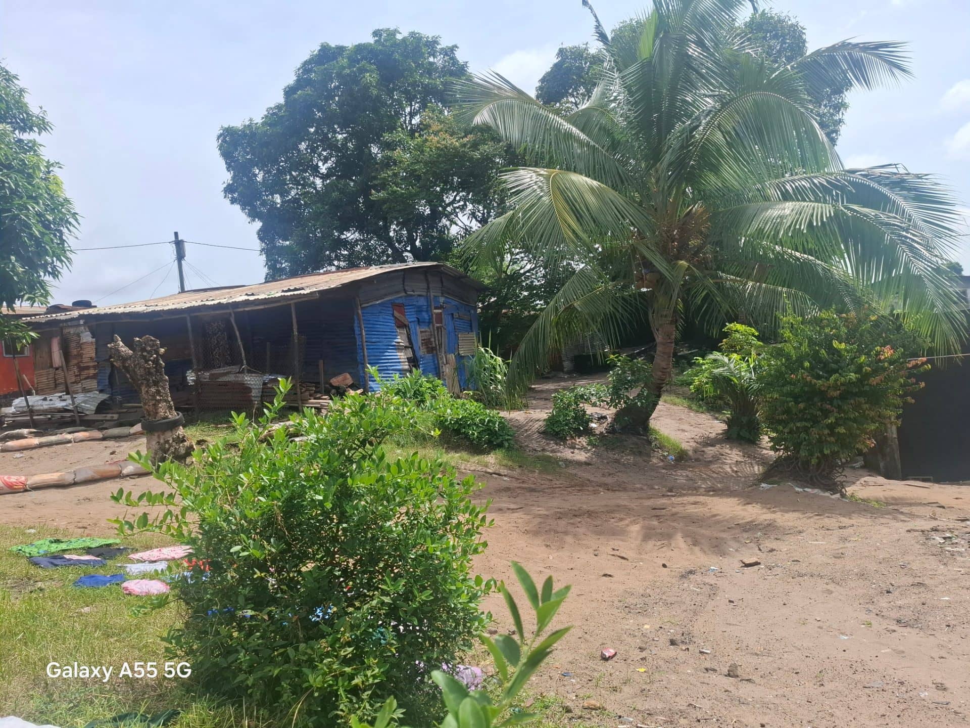 Clean 1lot for sale