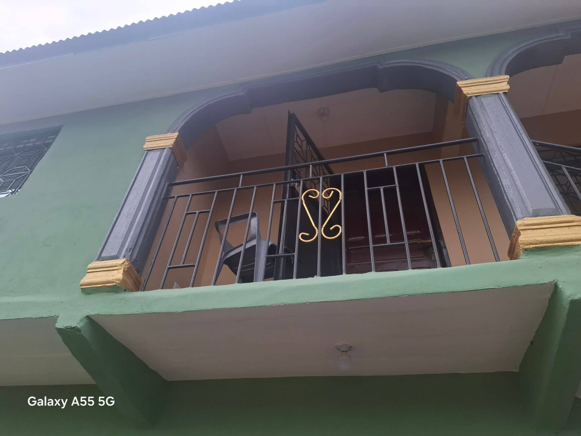 Newly built 2bedrooms for rent