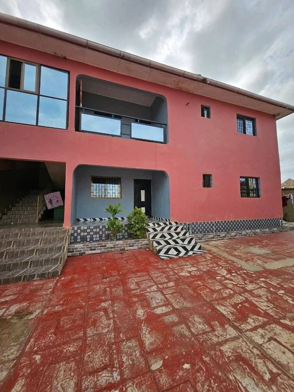 TWO BEDROOMS WITH TWO BATHROOM.