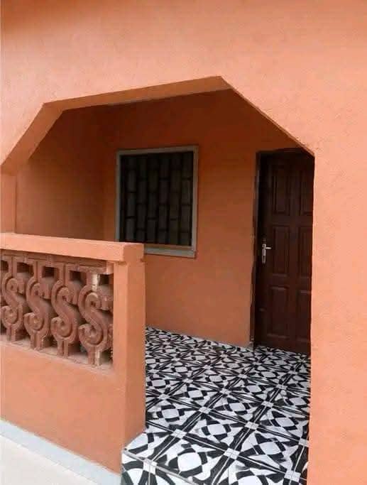 Two bedrooms with one bathroom