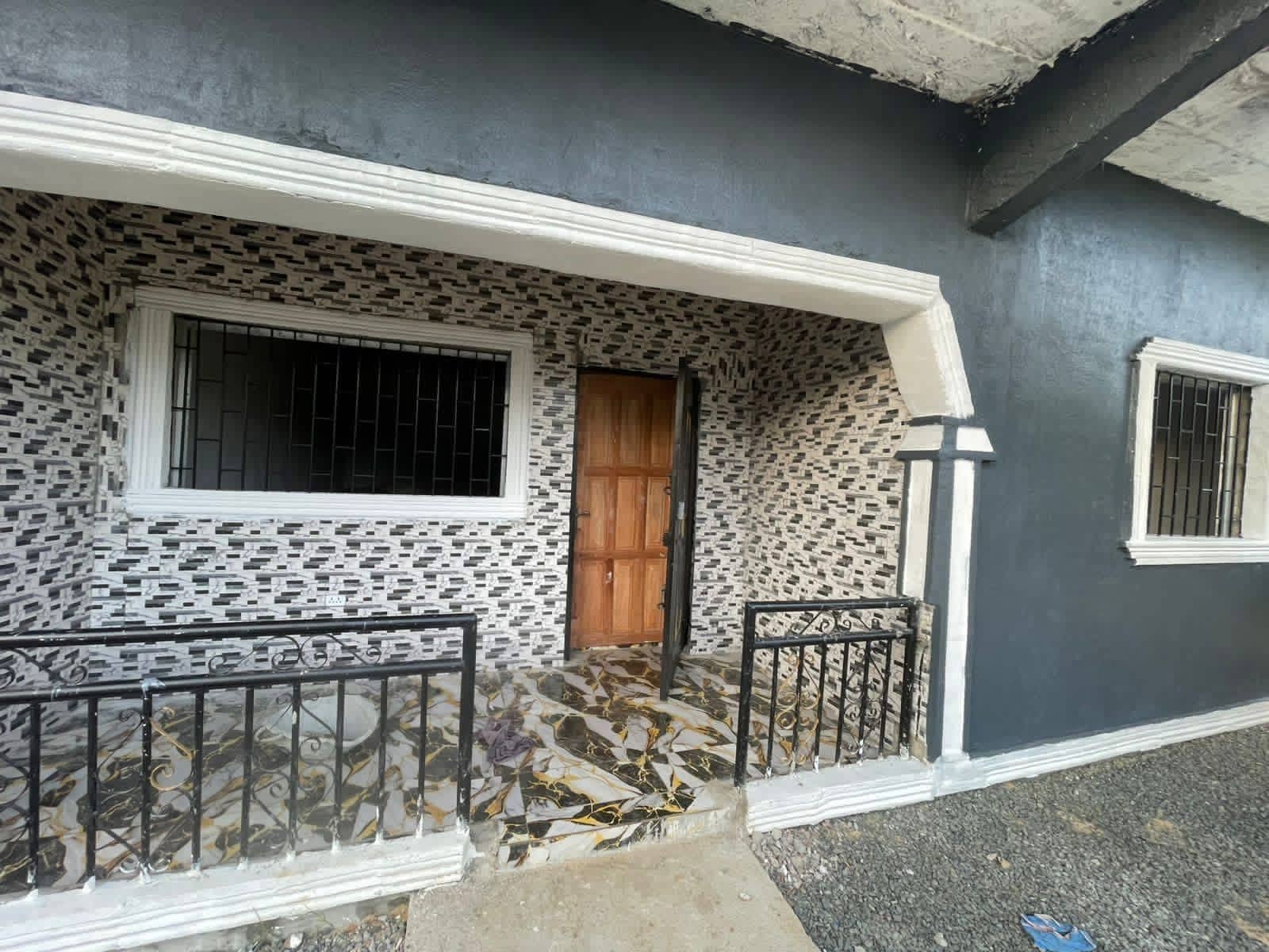 2-Bedroom Apartment For Rent in Johnsonville